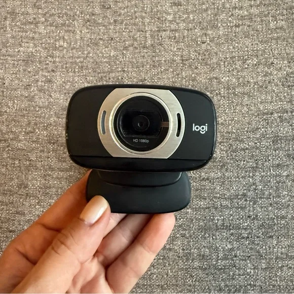 LOGITECH C615 Webcam - Picture 3 of 7